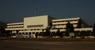 Rs 763 bn deficit budget to be tabled on 13th June